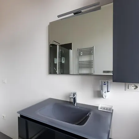 Apartman Giglio Dome View - St Peter View, 300mt To Metro A, Vatican City, A-c Róma