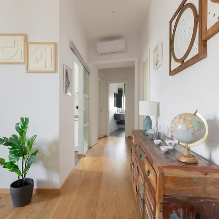 Apartman Giglio Dome View - St Peter View, 300mt To Metro A, Vatican City, A-c Róma